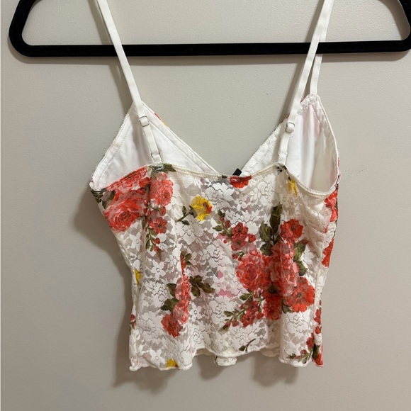 Edikted Floral Lace Camisole Croped Top NWT - Picture 6 of 11